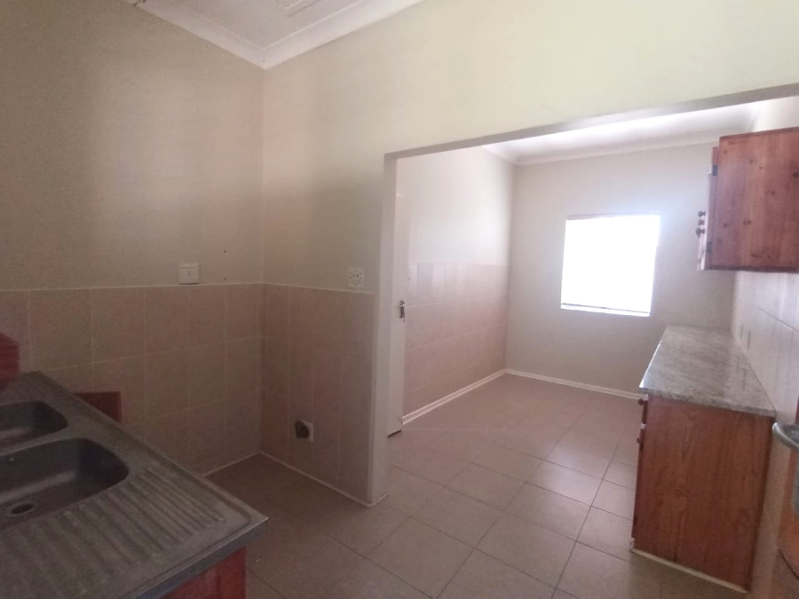 5 Bedroom Property for Sale in Berea Eastern Cape